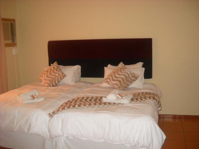 The Beverly Hills Guest Lodge Phalaborwa Værelse billede
